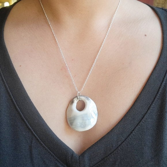 Vintage Blue Ceramic Geometric Modern Round Pendant Necklace - Picture 2 of 8